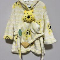 Roupão fofinho pelucia com Naninha Ursinho Pooh - Novo com etiqueta - 6 a 9 meses - Disney baby