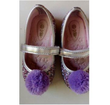 Sapato Pompom tam 22 Póimnovinha!! - 22 - Poim