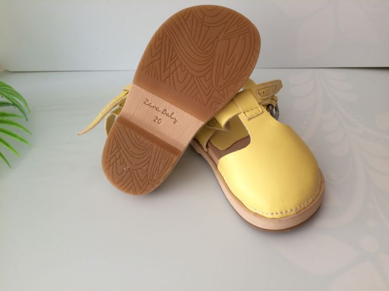 sandalia zara baby