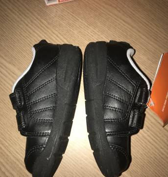 Tênis Nike - 21 - Nike