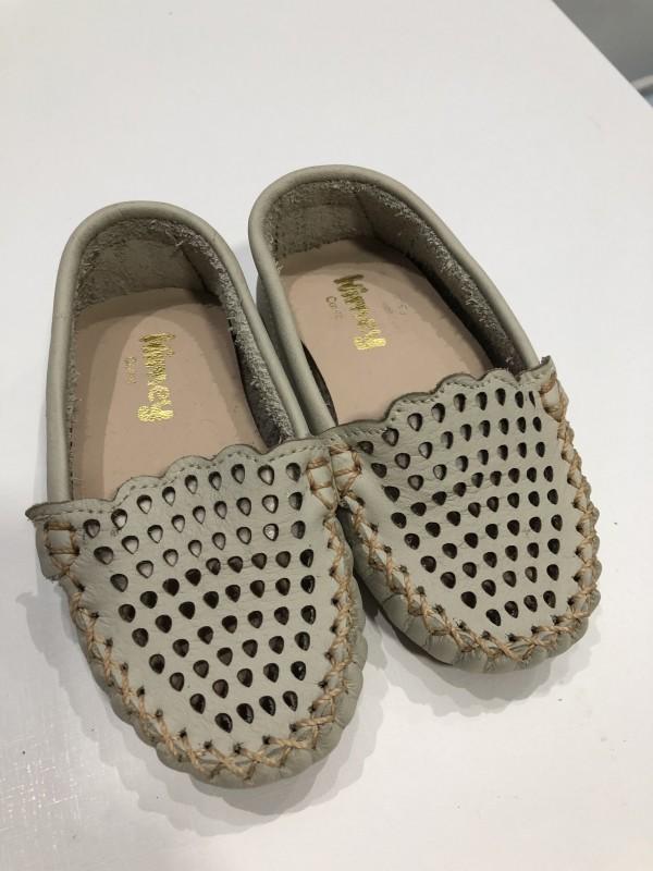 Sapato Kimey Couro 21 no Ficou Pequeno - Desapegos de Sapatos quase novos  ou nunca usados para bebês, crianças e mamães. 1001050