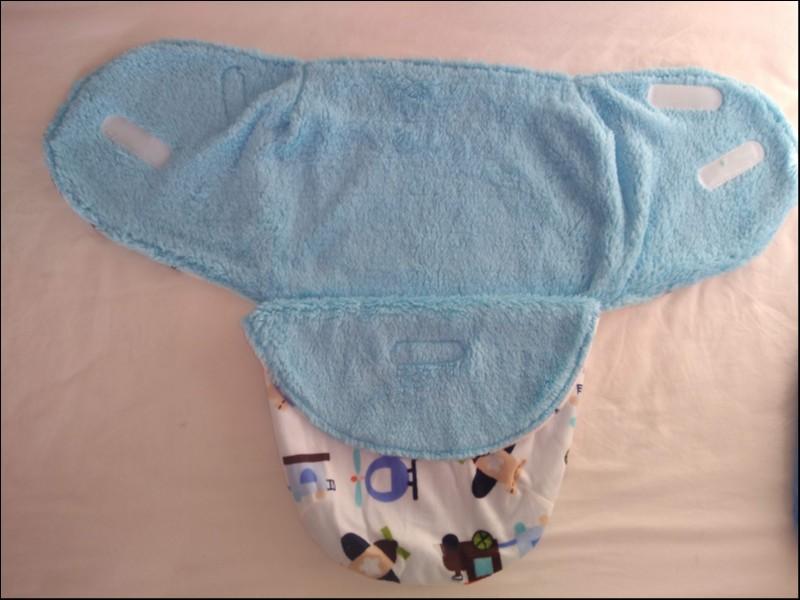 Cueiro Swaddle Enroladinho ajustável com velcro novo no Ficou Pequeno