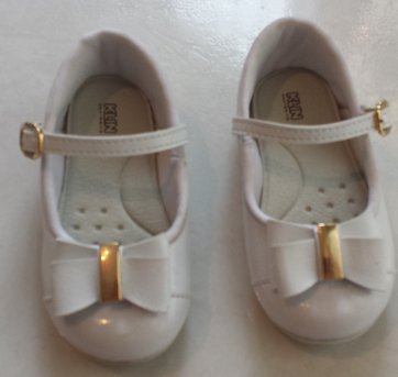 Sapato Anatômico Klin - Modelo 22 no Ficou Pequeno - Desapegos de Sapatos  quase novos ou nunca usados para bebês, crianças e mamães. 231471