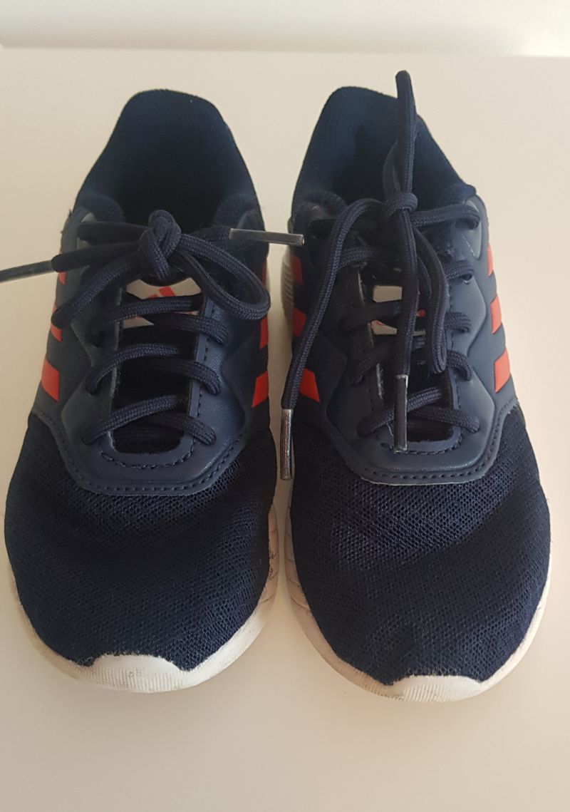 tenis adidas infantil 27