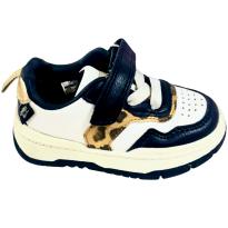 Tênis Infantil OshKosh Branco com Detalhes Preto e Dourado - 19 - OshKosh