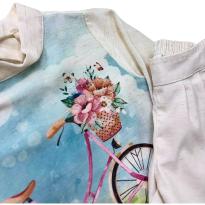 Conjunto Infantil Feminino – Blusa Manga Longa com Estampa + Shorts Off-White - 5 anos - Sem etiqueta Importado