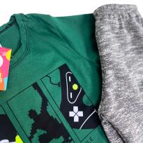 Conjunto Infantil Ping Pong - Camiseta Verde Skate e Bermuda Mescla - 5 anos - Sem etiqueta Importado