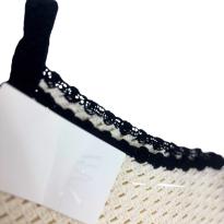 Blusa Infantil em Crochê Bege com Detalhes em Preto – Acabamento Artesanal - 10 anos - Zara