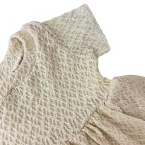 Vestido Infantil Bege Texturizado – Manga Curta e Saia Rodada - 1 ano - Sem etiqueta Importado