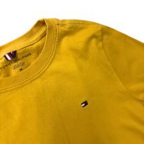 Camiseta Infantil Amarela Tommy Hilfiger – Manga Curta com Logo Bordado - 10 anos - Tommy Hilfiger