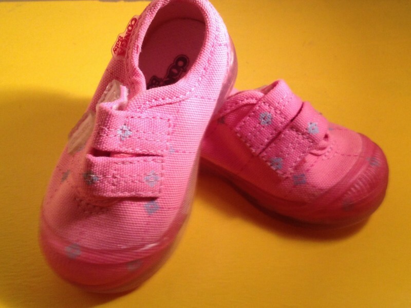 SAPATO CONGA BABY COM VELCRO 18 no Ficou Pequeno - Desapegos de Sapatos  quase novos ou nunca usados para bebês, crianças e mamães. 44882