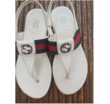 Sandália Gucci - 27 - Gucci