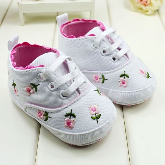 sapatinho de bebe importado