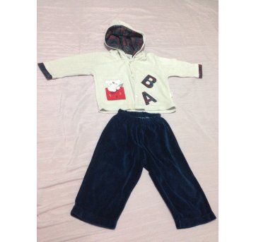 Conjunto Agasalho Plush - 9 meses - Não informada