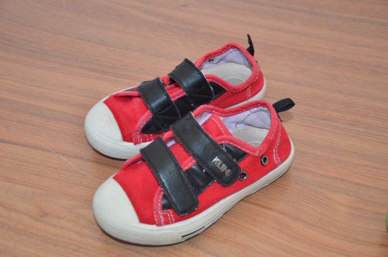 Tênis Klin e Sandália Crocs Turma da Mônica 24 no Ficou Pequeno - Desapegos  de Sapatos quase novos ou nunca usados para bebês, crianças e mamães. 687110