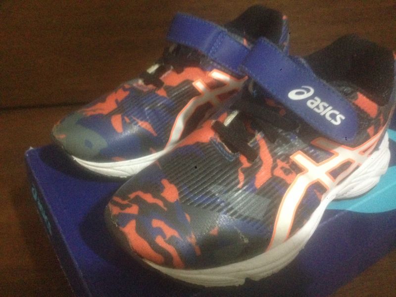 tenis asics infantil 26