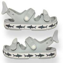 Sandália Crocs Crocband Cruiser Shark - 28 - Crocs