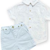 Conjunto - camisa e shorts azul bebê - 9 a 12 meses - Não informada