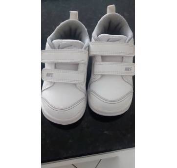 tenis nike tamanho 21