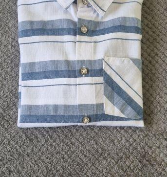 Camisa social em estado de Nova - 10 anos - PUC