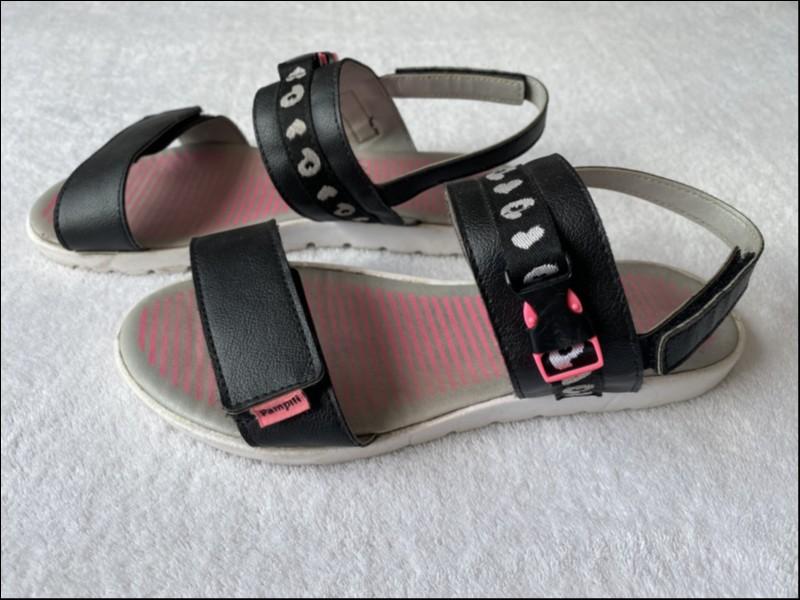 Sandália PAMPILI preta 35 no Ficou Pequeno - Desapegos de Sapatos quase  novos ou nunca usados para bebês, crianças e mamães. 980459