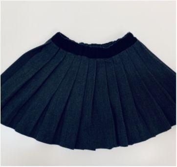 c&a saia plissada