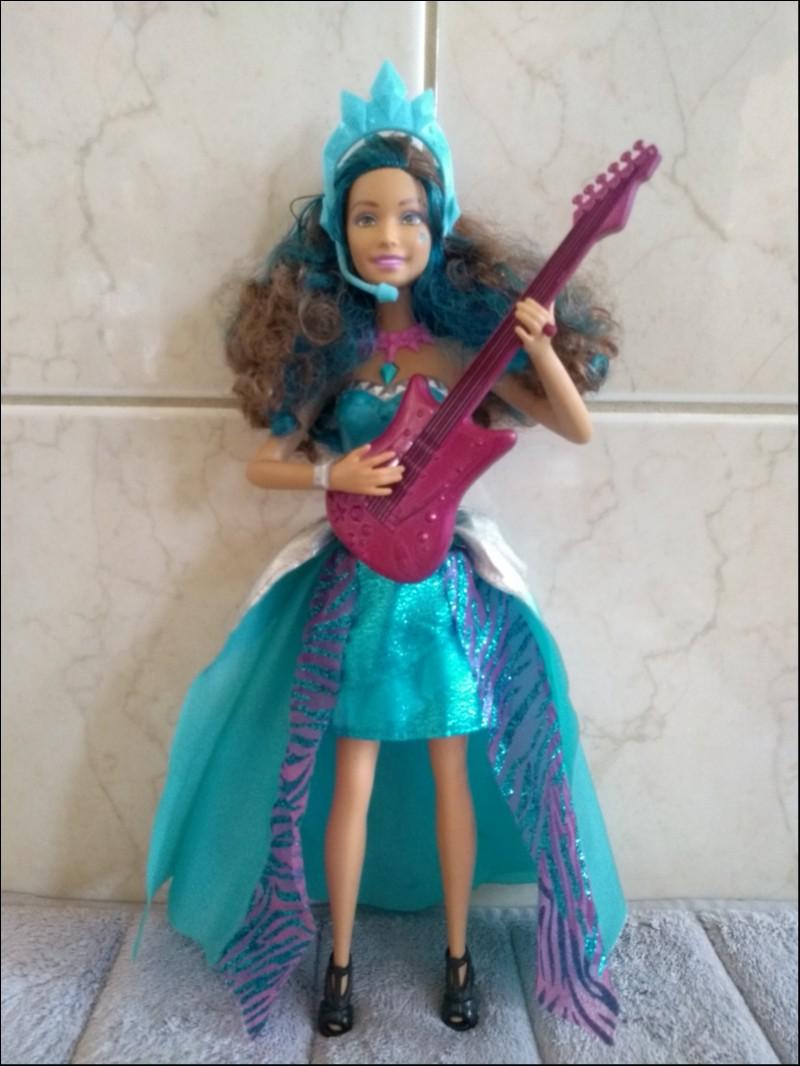 Barbie: a Princesa ea pop Star