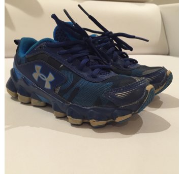 tenis under armour camuflado