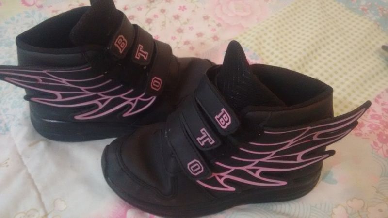 tenis com rodinha tamanho 27