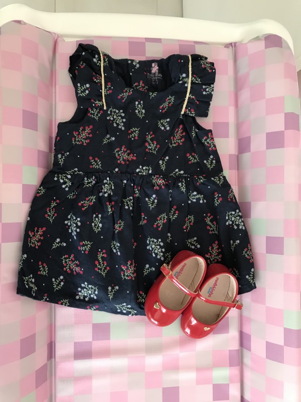 vestido com sapatinho
