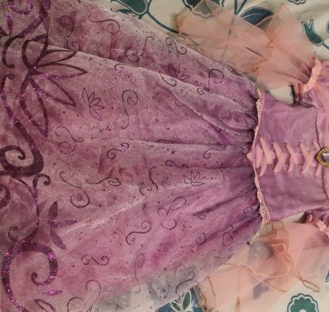 fantasia rapunzel luxo