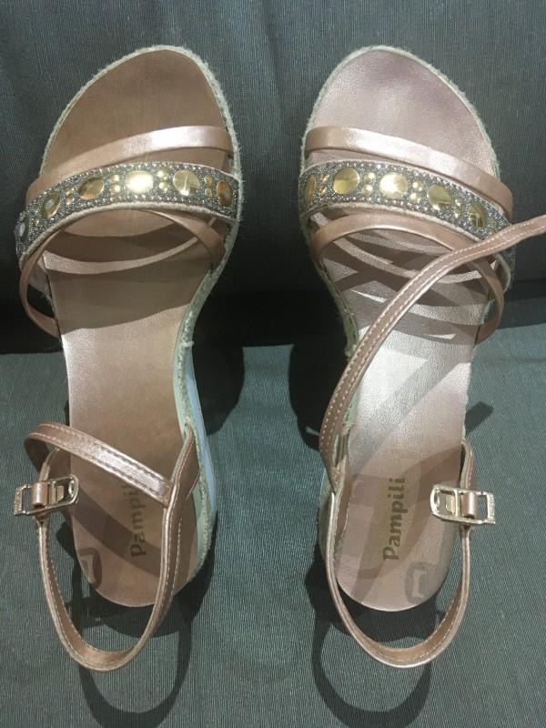 Sandália pampili 32 no Ficou Pequeno - Desapegos de Sapatos quase novos ou  nunca usados para bebês, crianças e mamães. 959087