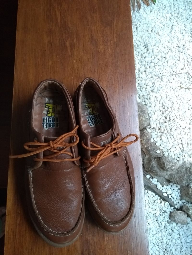 Sapatênis estilo mocassim Tamanho 37 36 no Ficou Pequeno - Desapegos de  Sapatos quase novos ou nunca usados para bebês, crianças e mamães. 633248