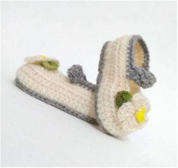 sapato de la em trico