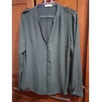 CAMISA VERDE MILITAR TECIDO SUPER LEVINHO - M - 40 - 42 - Sem marca
