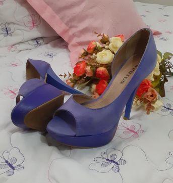 Sapato de salto azul fosco 36 no Ficou Pequeno - Desapegos de Sapatos quase  novos ou nunca usados para bebês, crianças e mamães. 994350