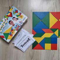Tangram 28 peças de madeira Xalingo -  - Xalingo