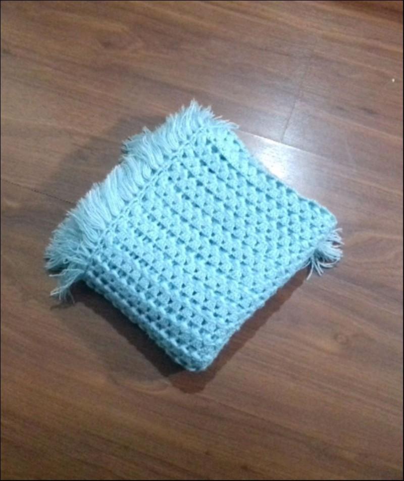 Manta Em Croche Recem Nascido No Ficou Pequeno Desapegos De Roupas Quase Novas Ou Nunca Usadas Para Bebes Criancas E Mamaes 80