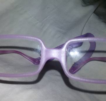 Óculos silicone de grau miraflex no Ficou Pequeno - Desapegos de Acessórios  quase novos ou nunca usados para bebês, crianças e mamães. 519657
