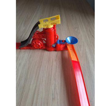 Pista de Hot Wheels Trick Tracks - Sem faixa etaria - Hot Wheels e Mattel
